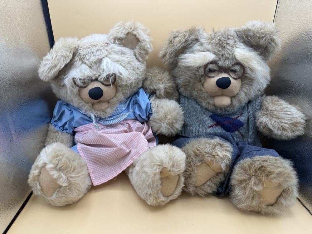 Vintage 1985 Graphics International Grandma & Grandpa Teddy Bear Plush Pair